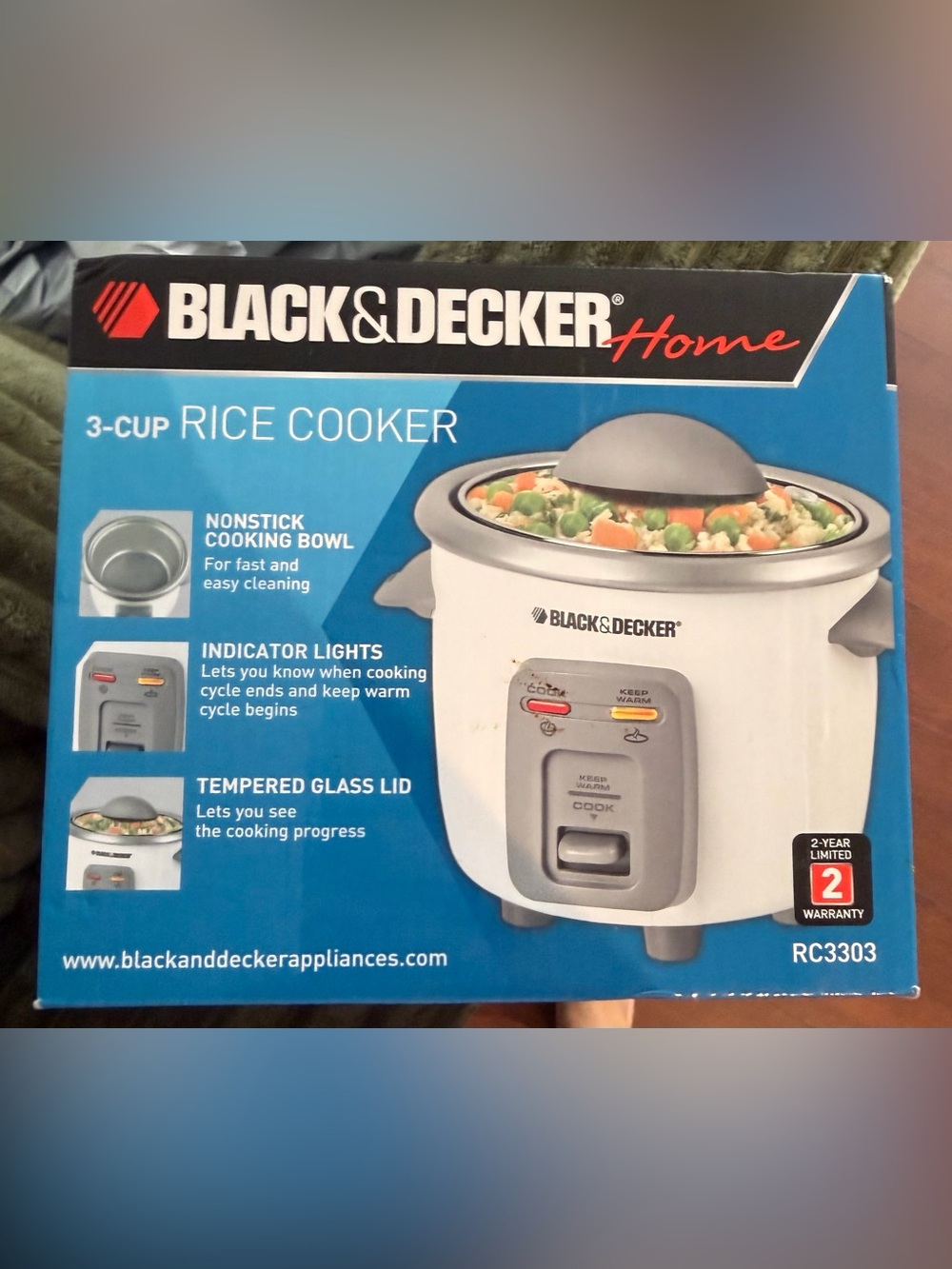 BLACK+DECKER 3-Cup Electric Rice Cooker with Keep-Warm Function New!